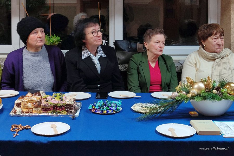 37 Gloriosa Trinita.jpg